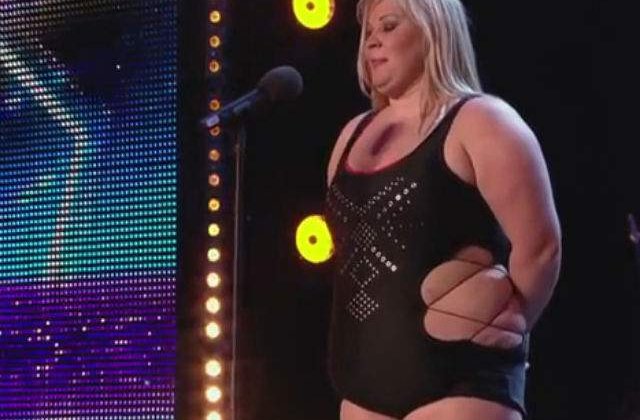 [Video] Nimeni nu se astepta! A UIMIT publicul cu dansul la bara