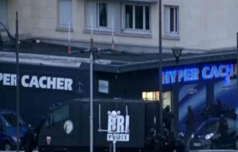  Video  Autorii MASACRULUI din Paris au fost UCISI