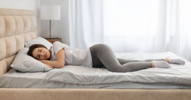 Ce înseamnă o saltea ortopedică și cui se recomandă?