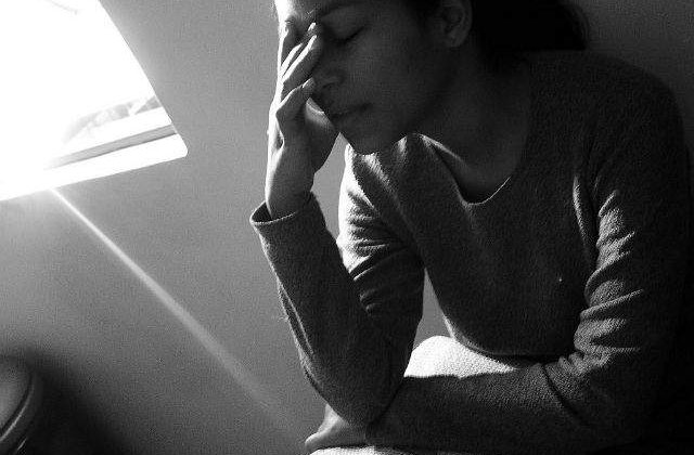 Cauzele ASCUNSE ale DURERILOR de spate! Obiceiuri zilnice banale care iti fac rau