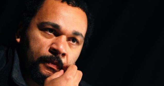 Un umorist francez, anchetat pentru sustinerea terorismului