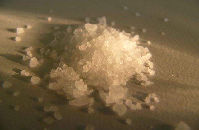 SECRETELE celui mai ieftin condiment. Ce NU STIAI ca poti face cu SAREA