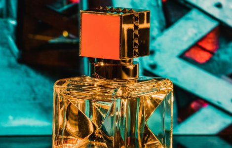 Aromele preferate de bărbați în parfumuri: Ce note domină piața masculină?