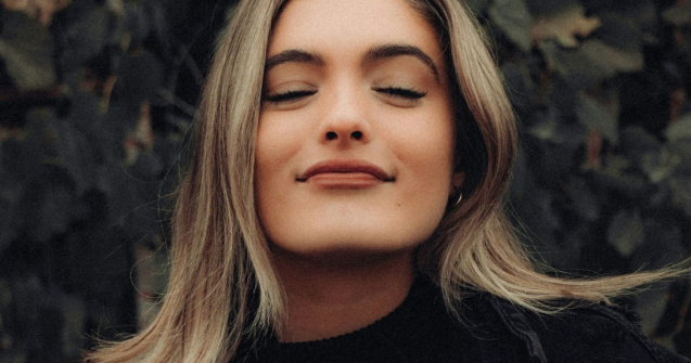 5 moduri prin care poți avea un somn mai odihnitor și o piele mai frumoasă