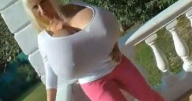  Video  A atins RECORDUL mondial cu cel mai mare bust din lume