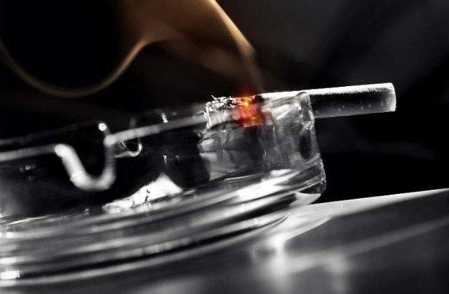 RENUNTA la ele pana nu e prea tarziu! Viciile care ne AFECTEAZA organismul in cel mai scurt timp