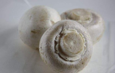 Un roman consuma de patru ori mai putine ciuperci fata de media in UE