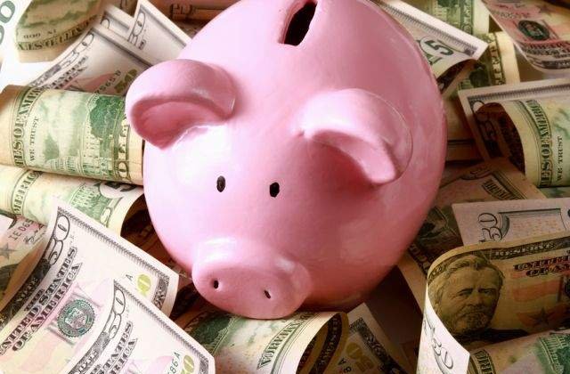 Cum sa scapi de GRIJA BANILOR! 7 sfaturi financiare de la cei mai BOGATI oameni ai lumii