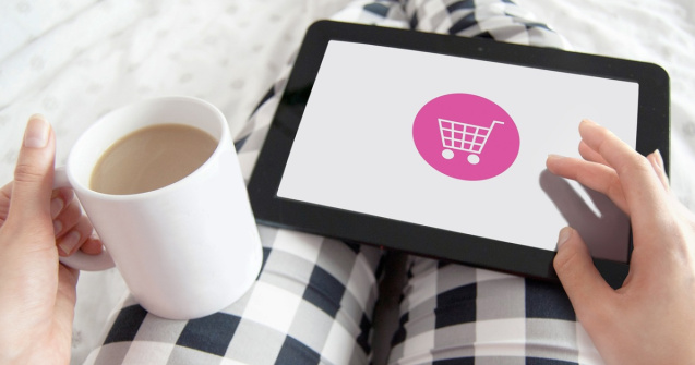Revoluția BNPL: Cum schimbă sistemul „cumpăr acum și plătesc mai târziu” comerțul?