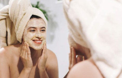 Cea mai bună mască de față făcută în casă - Rețete naturale eficiente pentru toate problemele tenului