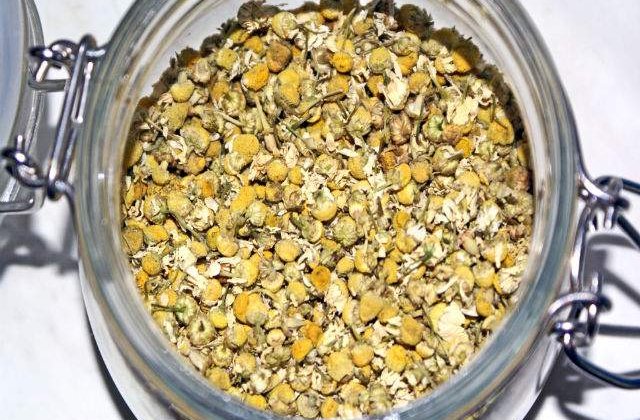 Iti pun viata in PERICOL! Ceaiurile de care SA TE FERESTI daca iei pastile