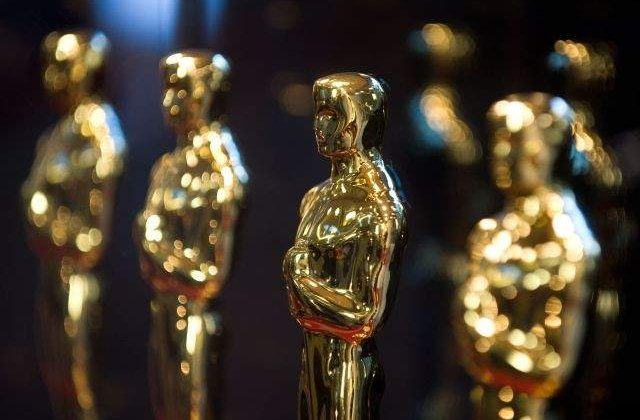 Julianne Moore va realiza designul interior al culiselor galei premiilor Oscar