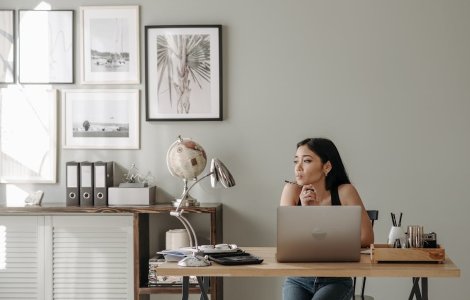 Scăderea joburilor și impactul AI în recrutare: ce spune CEO-ul Bestjobs?