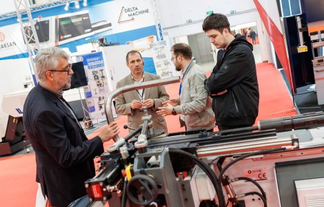 Lideri tehnologici se reunesc la București: ce soluții inovatoare propun?