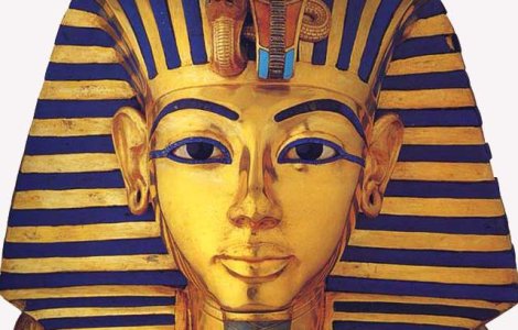 Muzeul Egiptean din Cairo: Masca lui Tutankhamon poate fi restaurata!