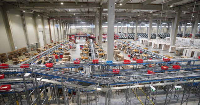 Proprietarul eMAG și Fashion Days amendat: află motivul!