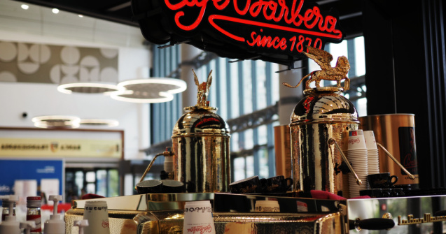 Cafe Barbera deschide primul flagship shop în România!