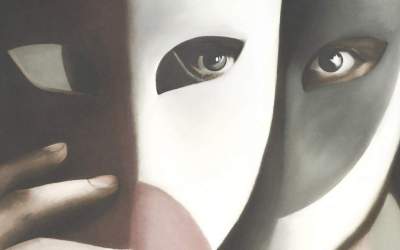 Ce se ascunde în spatele...