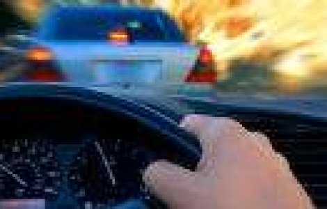 TOP 10 melodii pe care nu trebuie sa le asculti atunci cand conduci