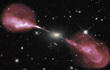 Comorile spatiului: imagini noi surprinse de telescopul Hubble