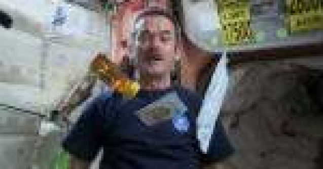 Cum se gateste in imponderabilitate