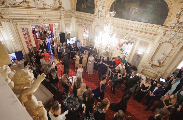 O seară de glamour și artă la Palatul Cesianu Racoviță: Gala Old Hollywood Glam by PhotoArt by Ralf