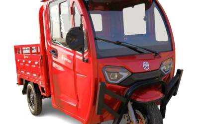 Triciclu electric cu cabină –...