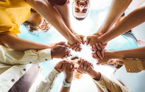 Implicarea contează: cum gesturile mici pot construi o lume mai bună