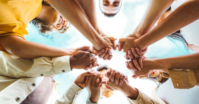 Implicarea contează: cum gesturile mici pot construi o lume mai bună