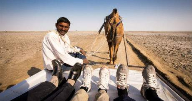 Adevarate clisee superbe - Picioarele care au vazut lumea