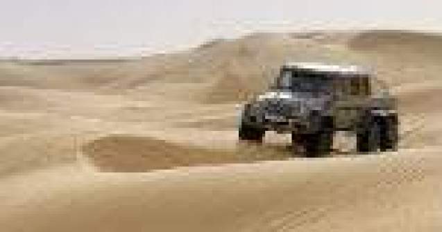 Mercedes G63 AMG 6x6 este o bestie a offroad-ului