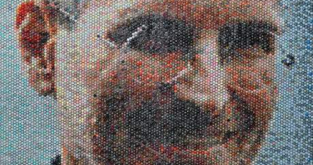 Suprinzator! Vezi aici portrete inedite din folie cu bule