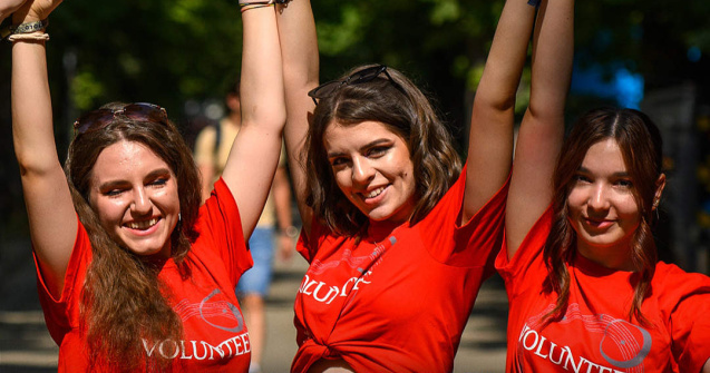 UNTOLD caută peste 2.000 de voluntari pentru ediția aniversară!
