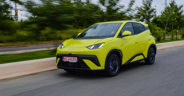 Noul rival electric pentru Dacia Spring: BYD Dolphin Surf în test drive