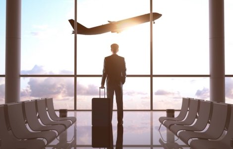 Adevărul nespus despre taxele ascunse ale biletelor de avion