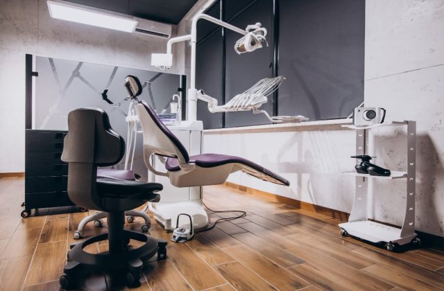 Ai nevoie de stomatologie serioasă? Vezi cum lucrează echipa MegaDent Cluj-Napoca
