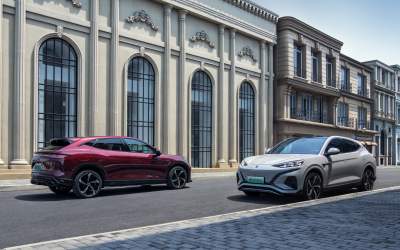 Un gigant auto pregătește o...