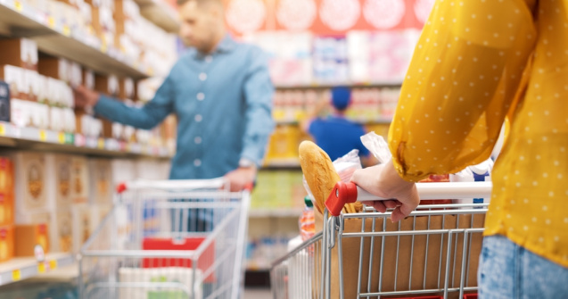 Cine domină piața alimentară în 2024? Află surprizele din top 10 retaileri!