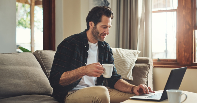 Țările unde se lucrează cel mai mult de acasă: România surprinde!