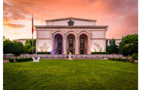 Acces gratuit la Opera Națională pentru elevii de 10