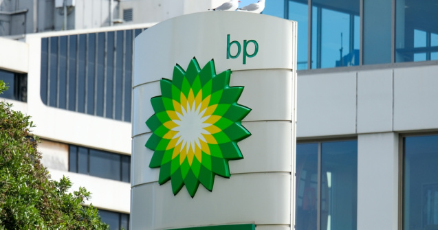 Shell neagă discuțiile cu BP, dar piața fierbe de speculații