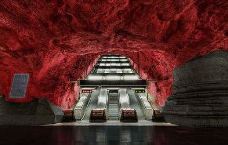 9 locuri superbe in care ai vrea sa te afli acum