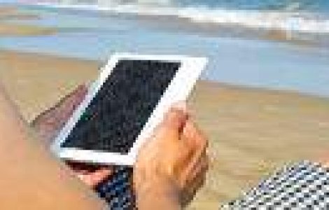  Top  7 gadgeturi ultra-moderne pe care sa le iei cu tine in vacanta