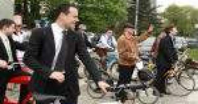 Business pe bicicleta, in 11 iulie la Bucuresti