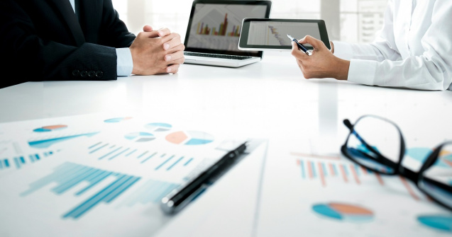 Pregătirea impecabilă a unei întâniri: 7 strategii eficiente