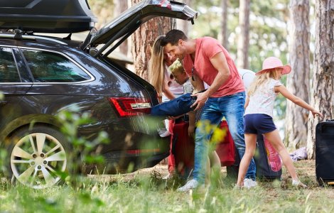 Pregătirea esențială a mașinii pentru vacanță: ce trebuie să știi