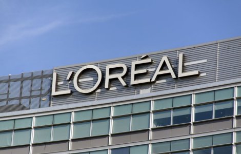 Acord surpriză: L'Oréal și UNESCO investesc în viitorul cercetării științifice