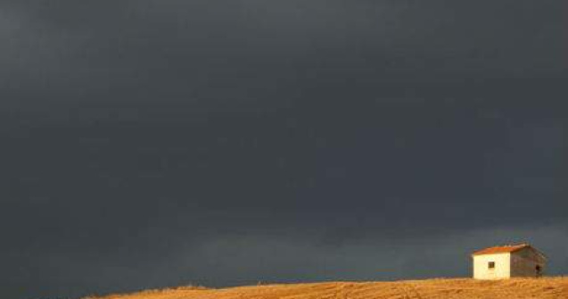 Aceeasi casa, 8 ipostaze de poveste