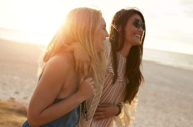 Testul Prieteniei: Descoperă c&acirc;t de bun prieten ești! 100 &Icirc;ntrebări cheie