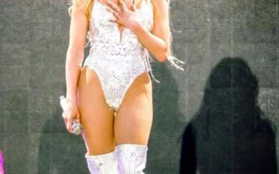 Jennifer Lopez redefinește...